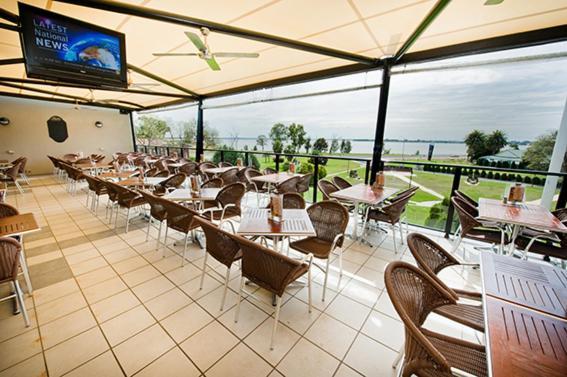 Club Mulwala Resort Екстериор снимка